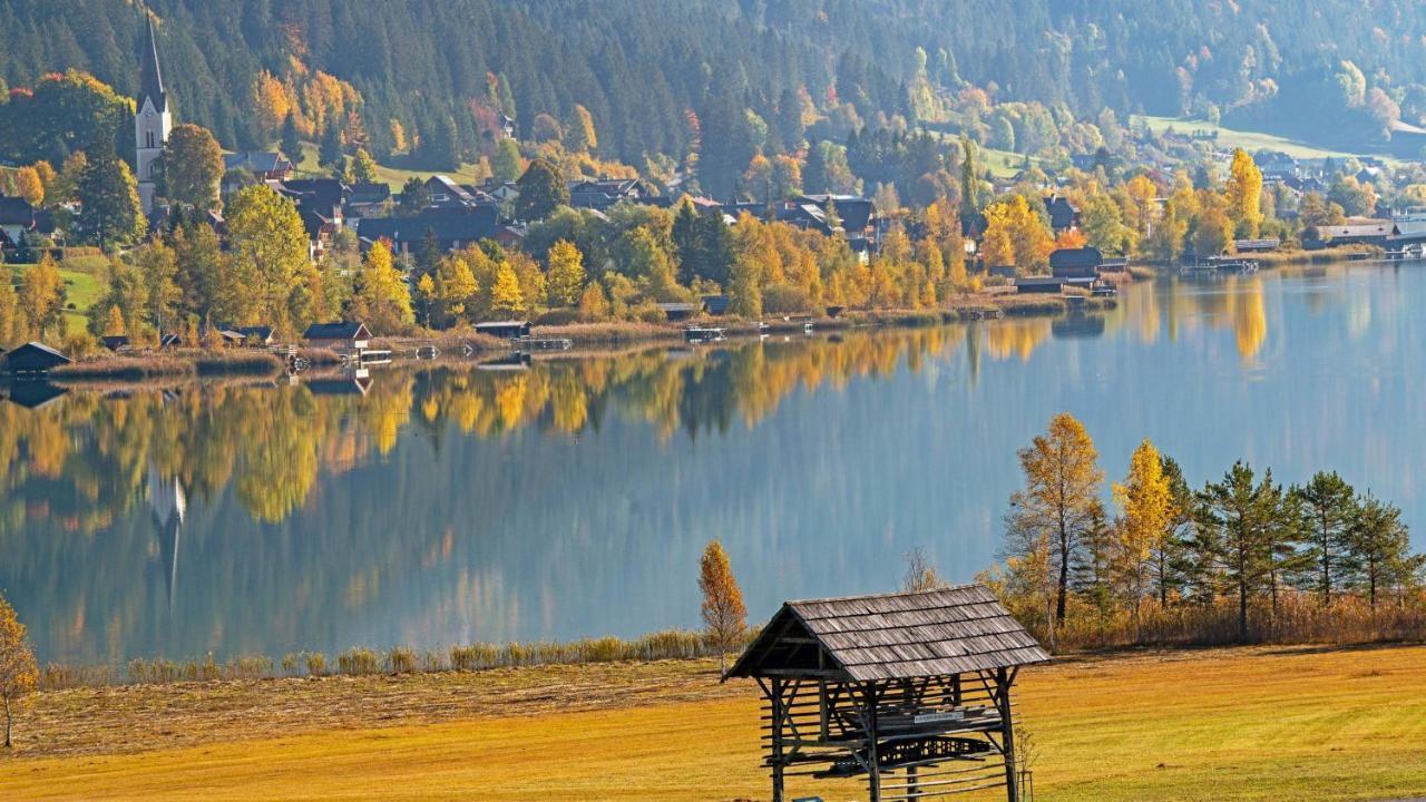 Seehotel Enzian Weissensee Exterior photo